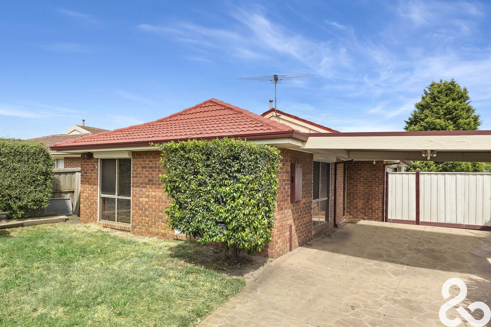 208 Roycroft Avenue, Mill Park VIC 3082, Image 0