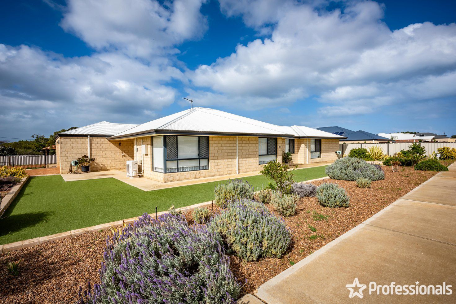 22 Strathalbyn Road, Strathalbyn WA 6530, Image 0