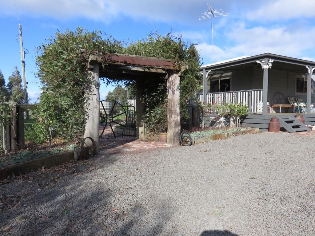 495 Ondit Road, Winchelsea VIC 3241, Image 2