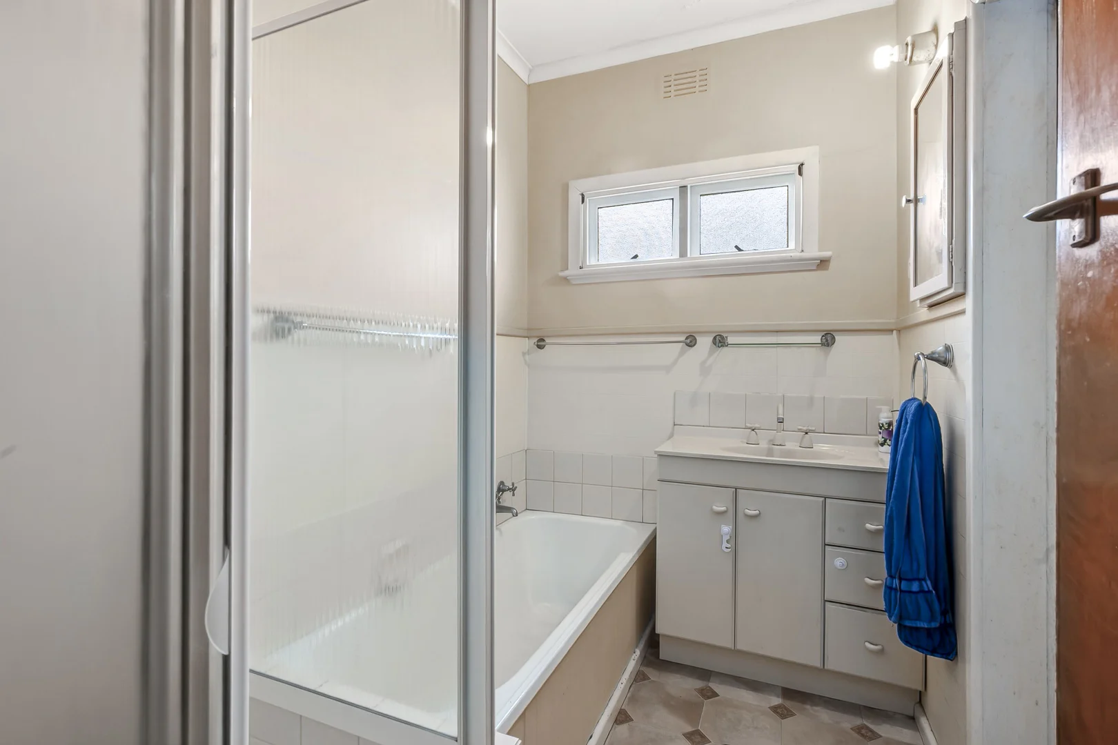 Additional image 7 of 15 College Court, Newtown VIC 3220