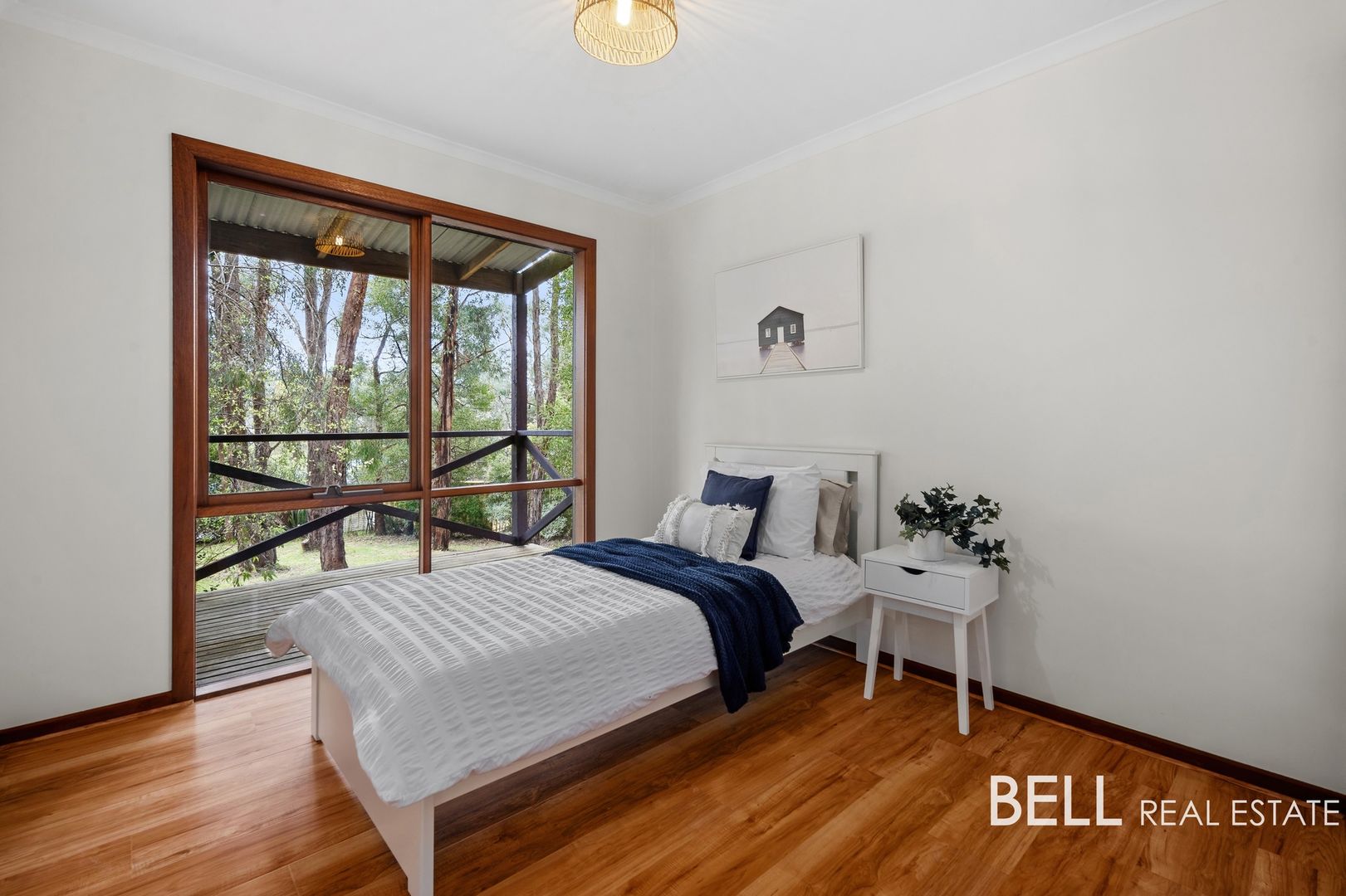 2 Isaac Street, Cockatoo VIC 3781, Image 2