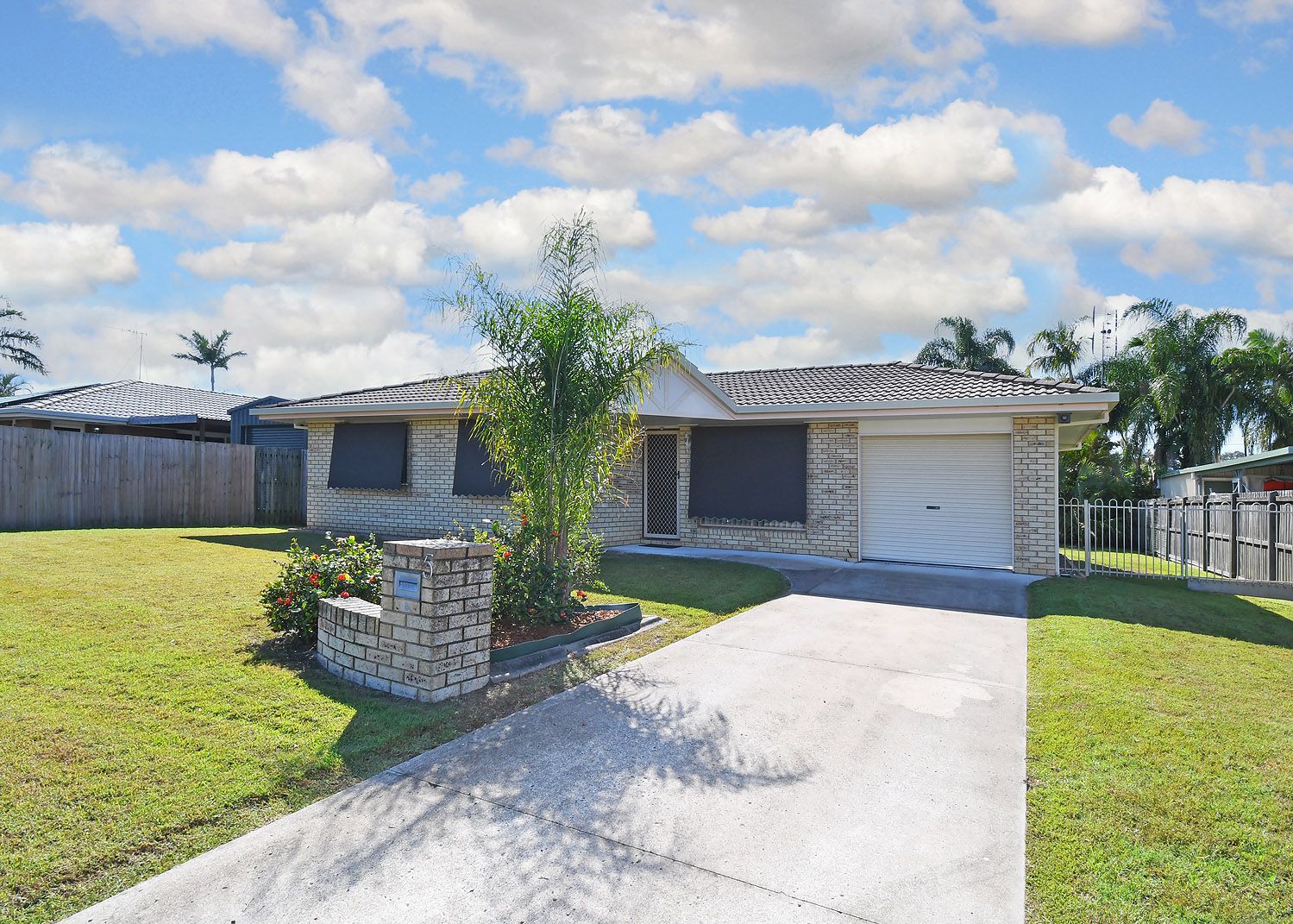 5 Toohey Court, Torquay QLD 4655, Image 0