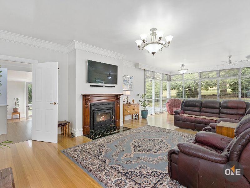 670 Old Warburton Road, Wesburn VIC 3799, Image 2