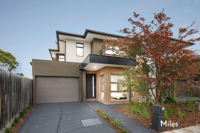 Picture of 27 Dalveen Road, IVANHOE VIC 3079