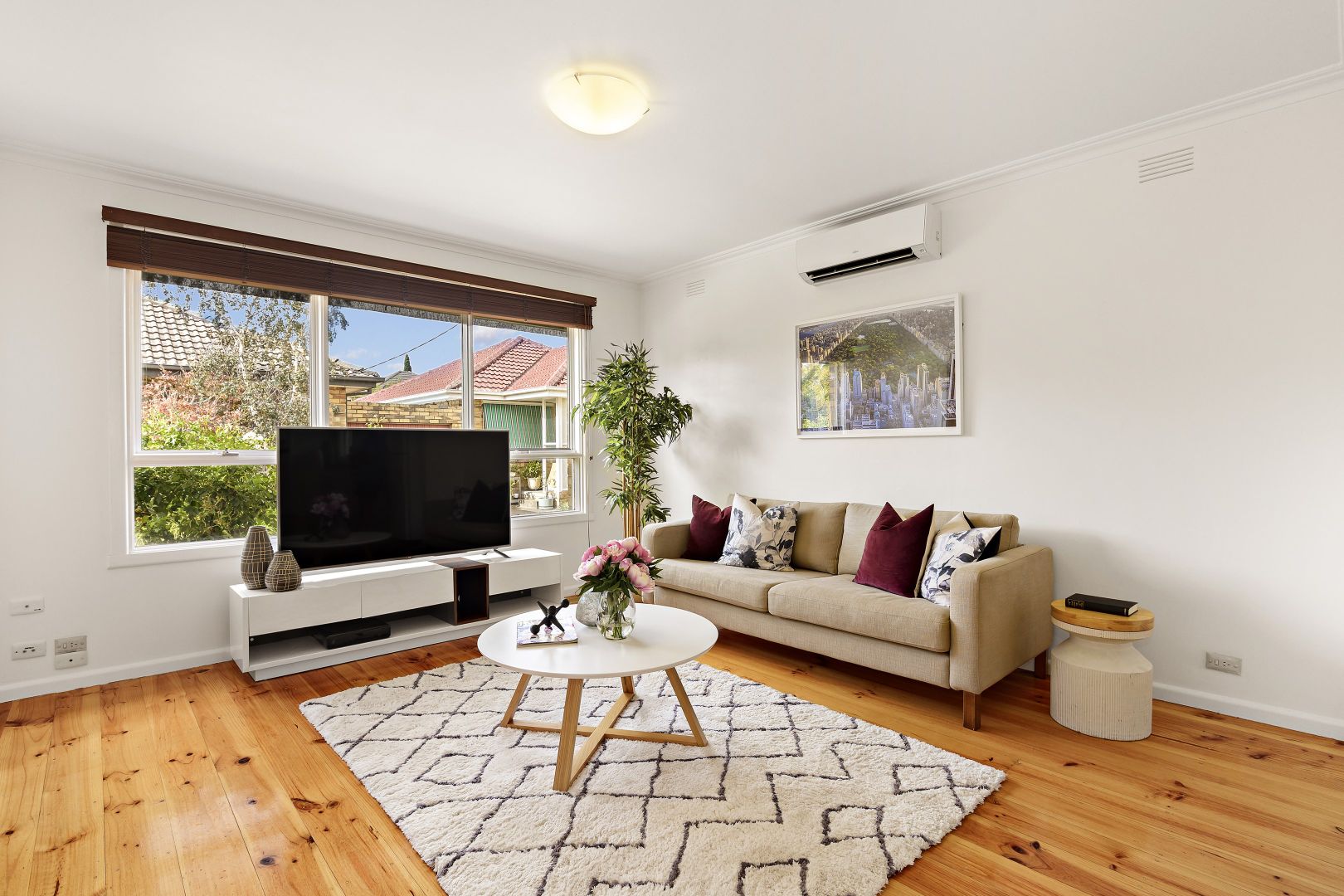 2/16 Rigby Avenue, Carnegie VIC 3163, Image 1