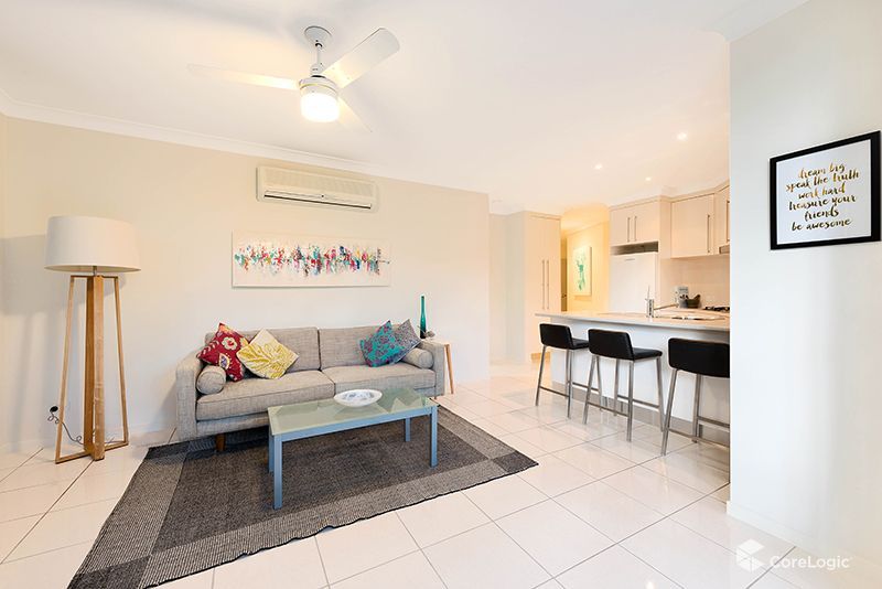 3 bedrooms Apartment / Unit / Flat in 3/15 Adsett Street TARINGA QLD, 4068