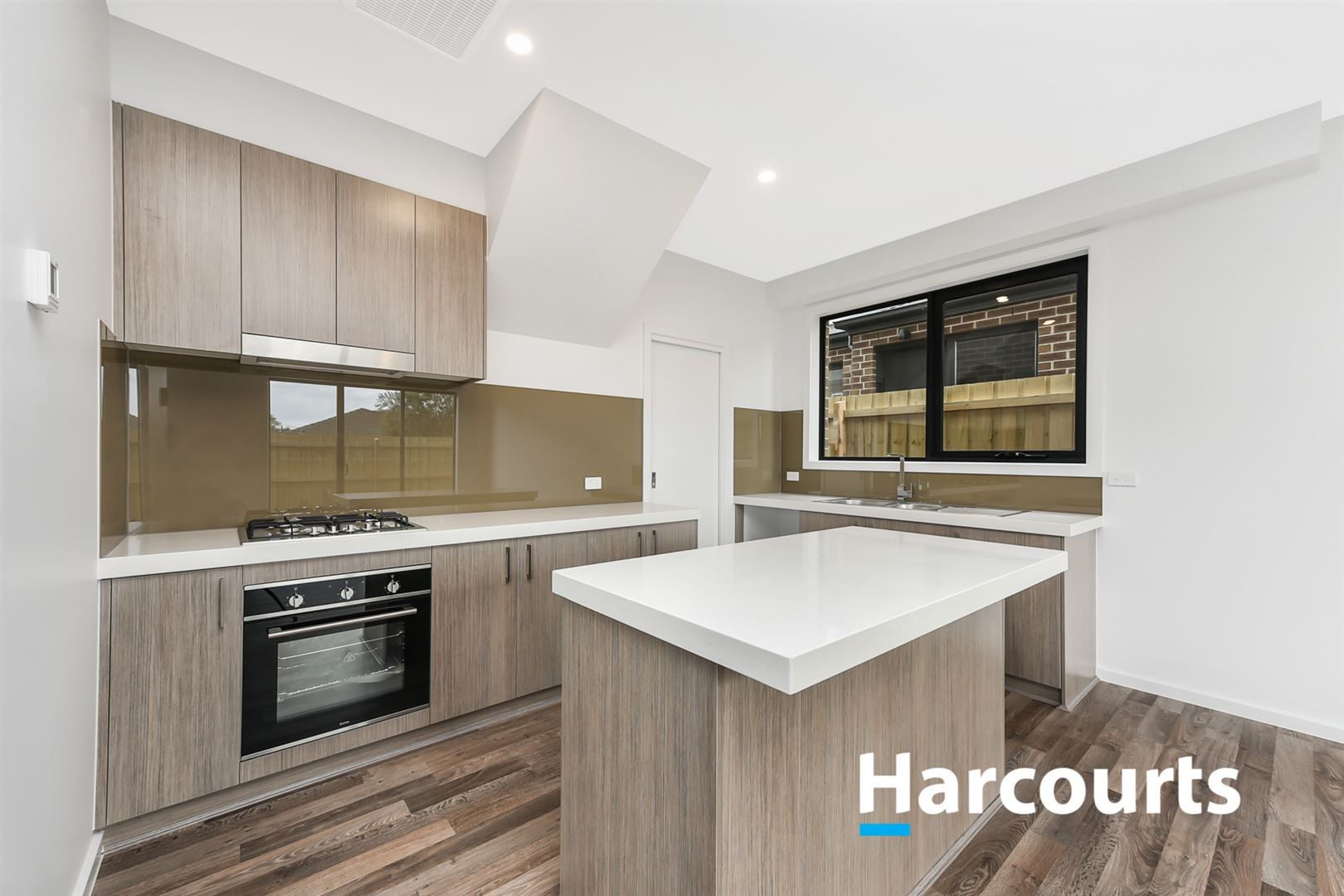 8C McLaren Avenue, Cranbourne VIC 3977, Image 1