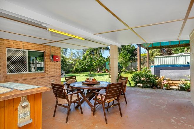 4000 Properties Sold Auction Results In Mooroobool Qld 4870 Domain