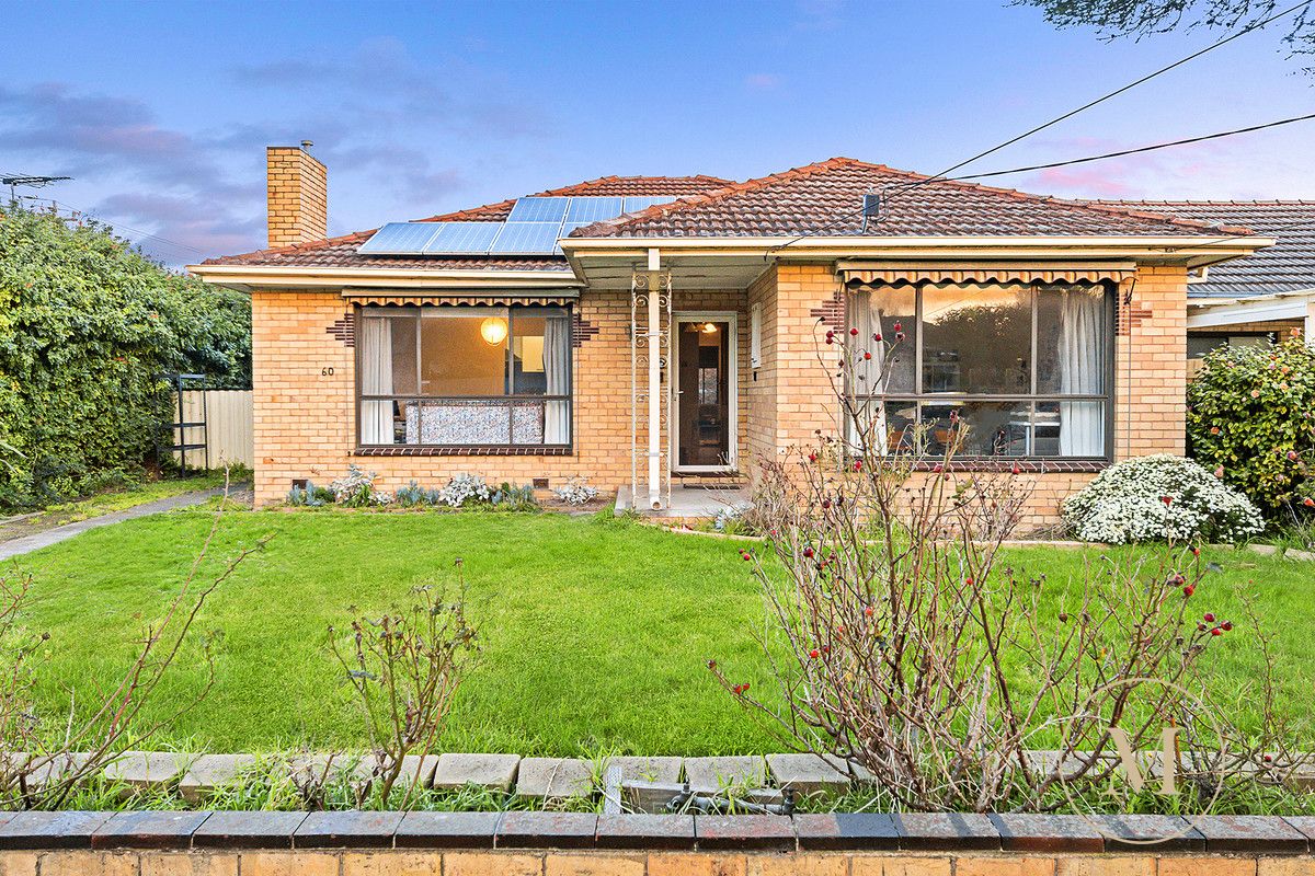 4 bedrooms House in 60 Field Avenue EDITHVALE VIC, 3196