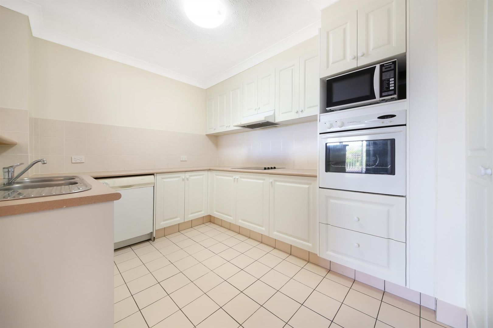 20/2489-2497 Gold Coast Highway, Mermaid Beach QLD 4218, Image 1