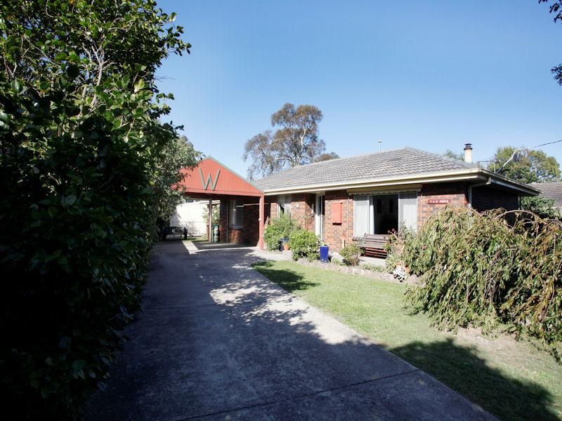 11 Home Road, NAR NAR GOON VIC 3812, Image 0