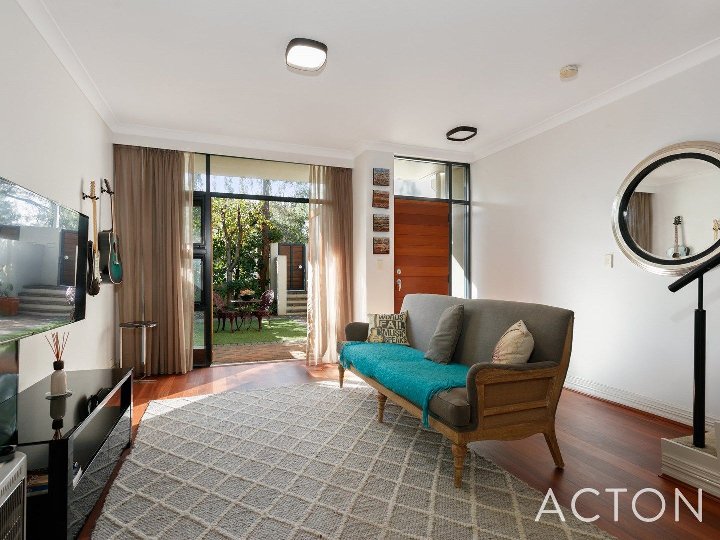 23/2 Quintilian Road, Mount Claremont WA 6010, Image 1