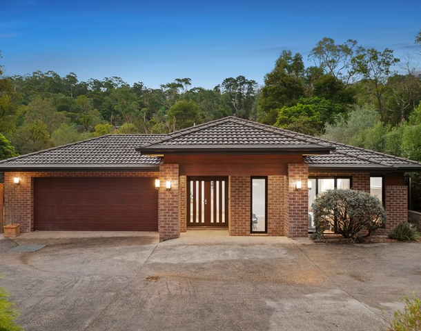 17 Forest Park Road, Upwey VIC 3158