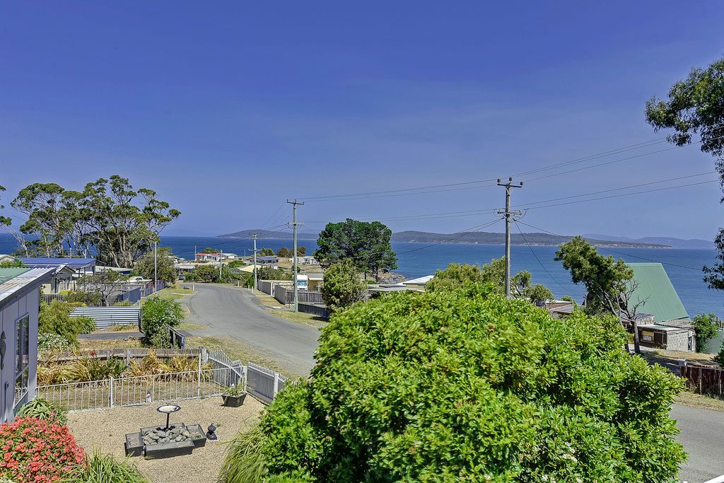 72 Linden Road, Primrose Sands TAS 7173, Image 1