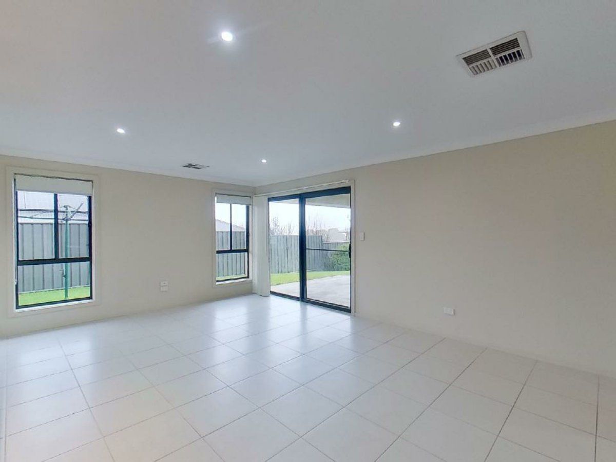 13 Saunders Close, Mount Barker SA 5251 House For Rent Domain