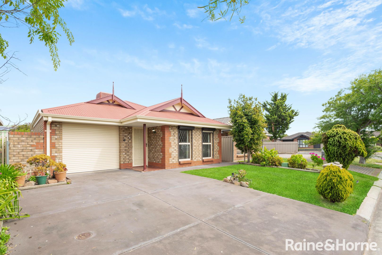 7 Oak Street, Seaford SA 5169, Image 1