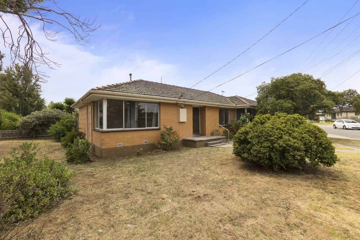 24 Bernhardt Avenue, Hoppers Crossing VIC 3029, Image 0