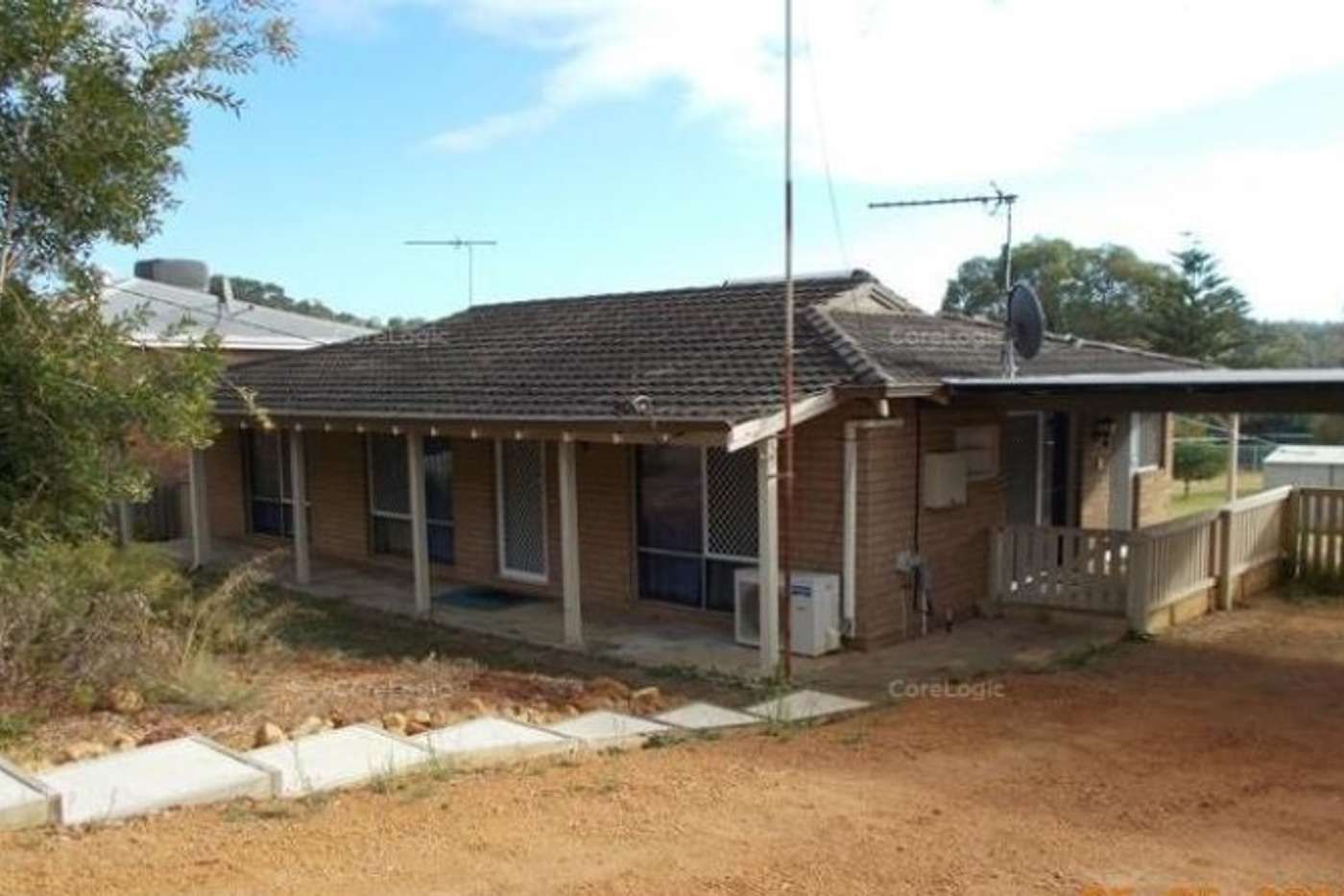 3 bedrooms House in 23 BEVAN WAY COLLIE WA, 6225