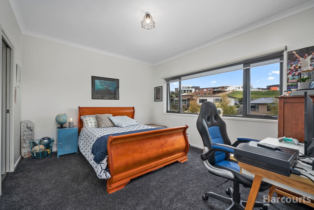 13 Spinnaker Crescent, Tranmere TAS 7018, Image 2