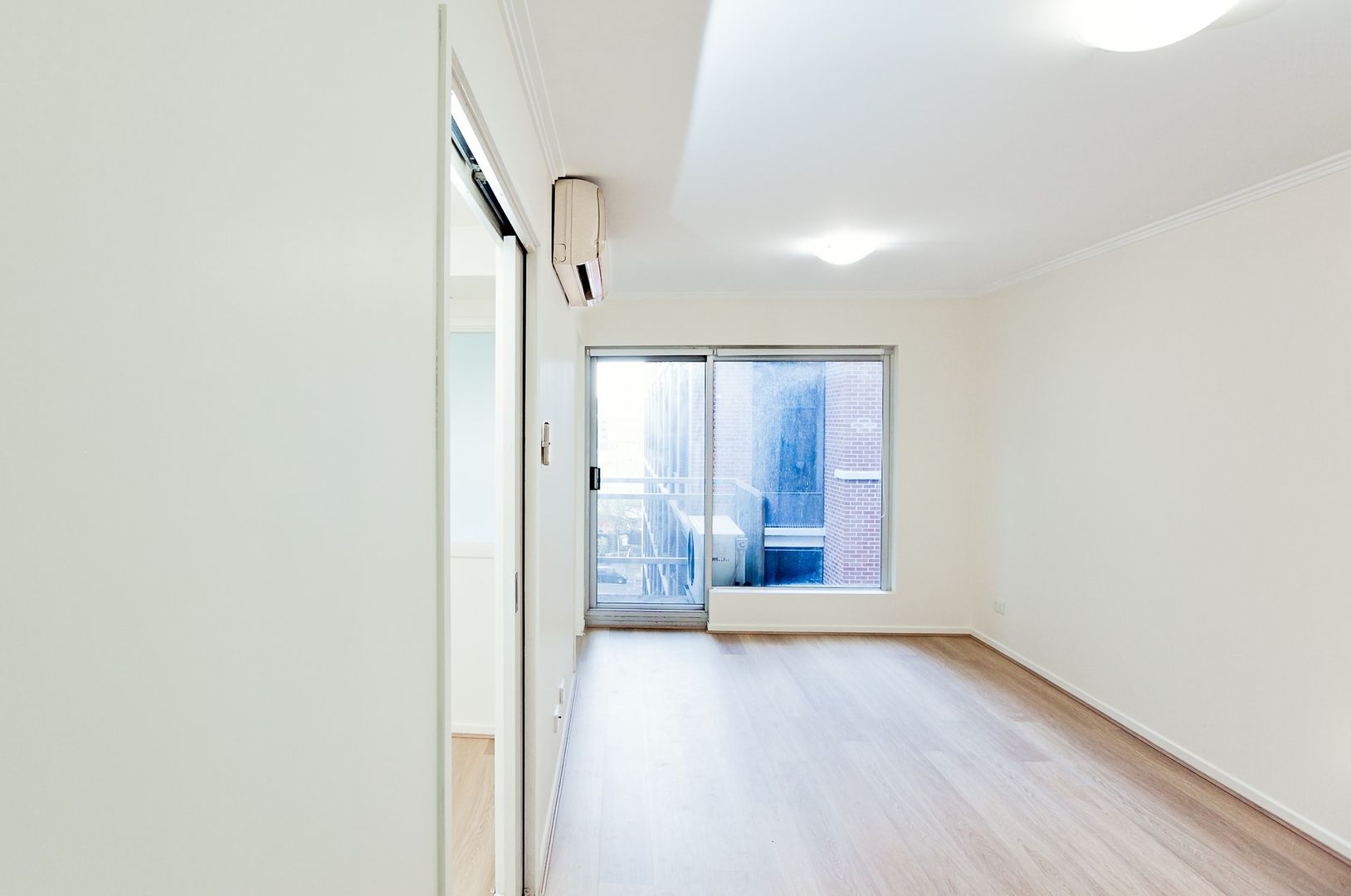 619/118 Franklin Street, Melbourne VIC 3000, Image 2