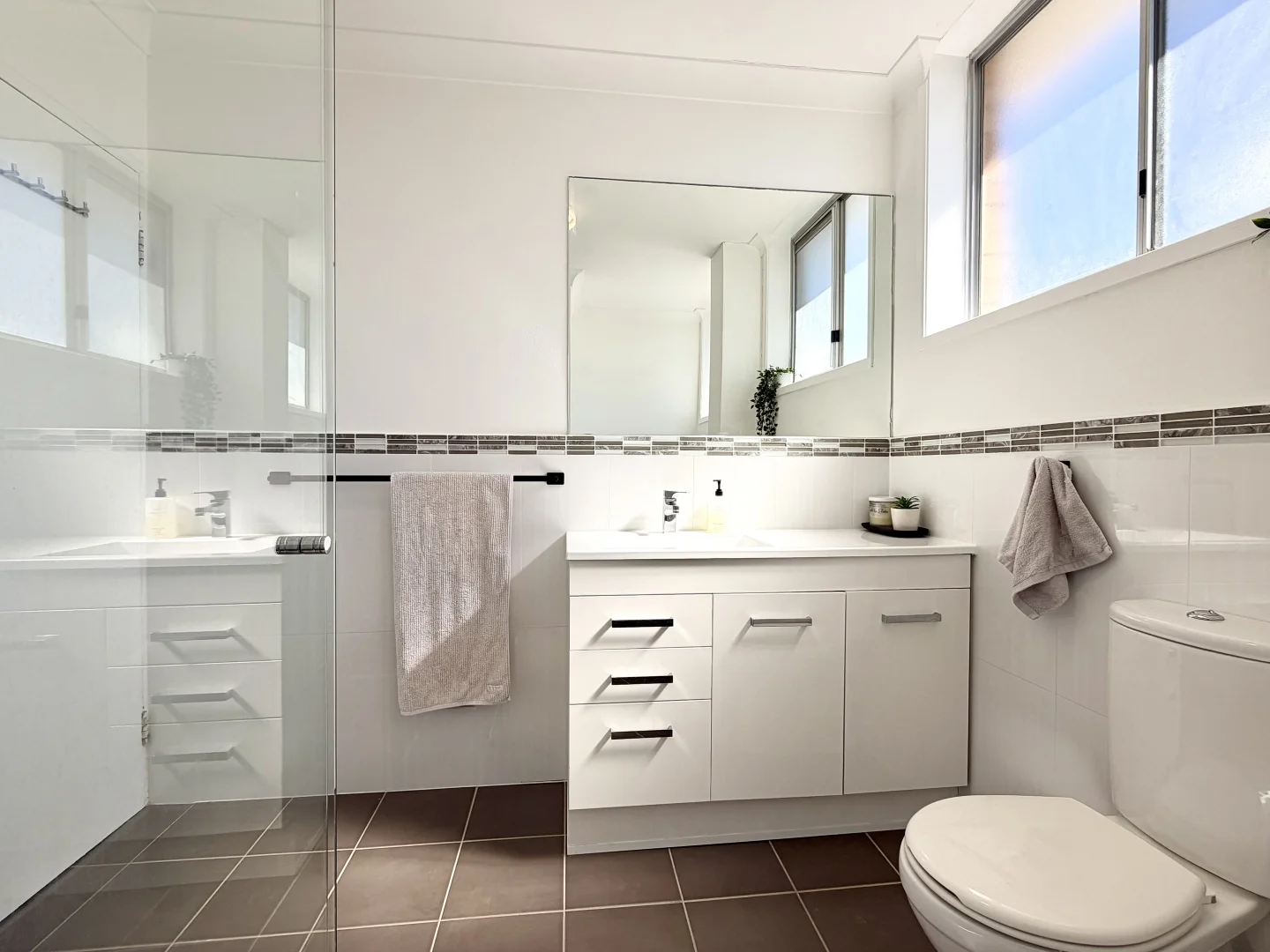 Additional image 13 of 5/13 Soldiers Point Road, Soldiers Point NSW 2317