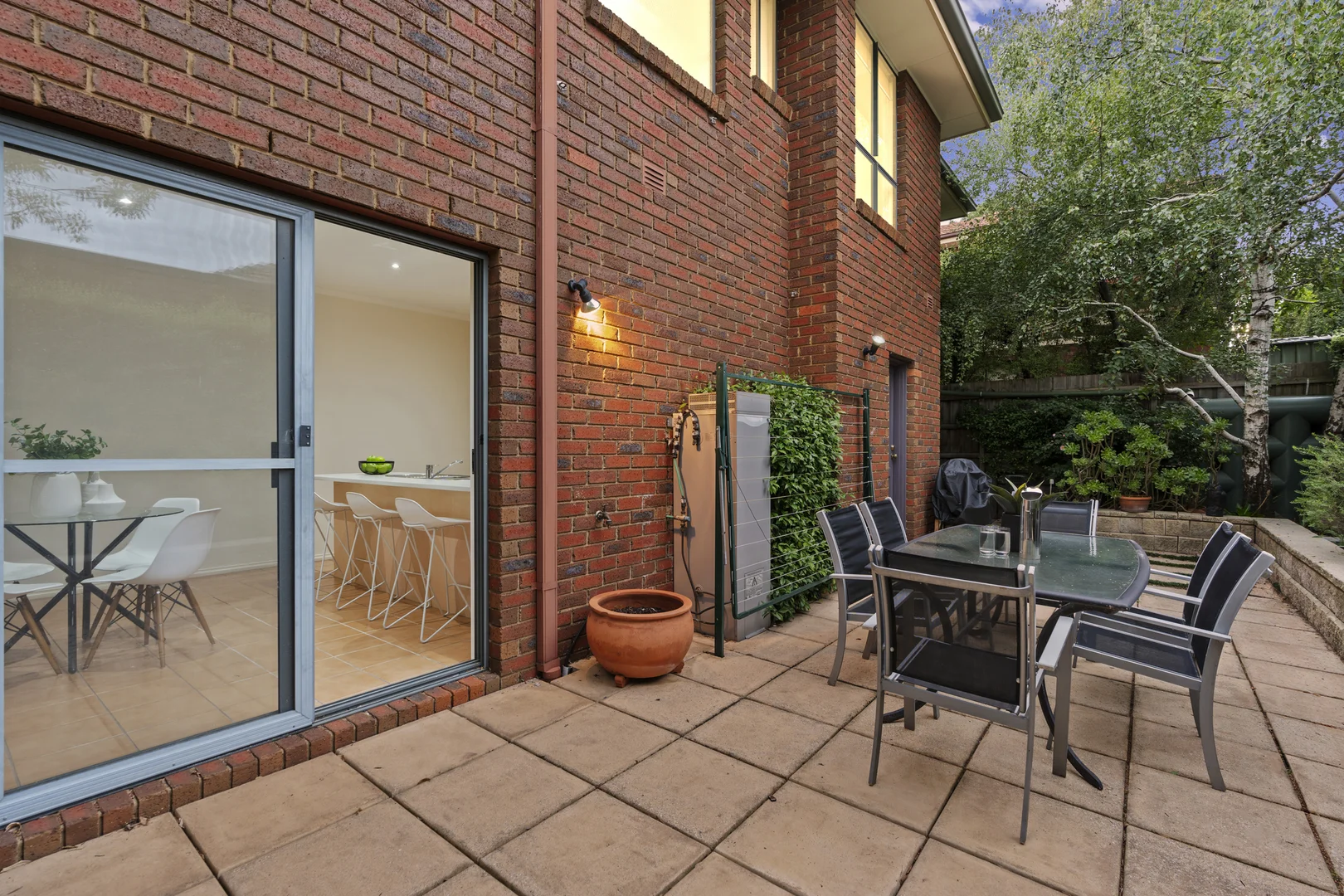 Additional image 15 of 10 Conservatory Drive, Burwood VIC 3125