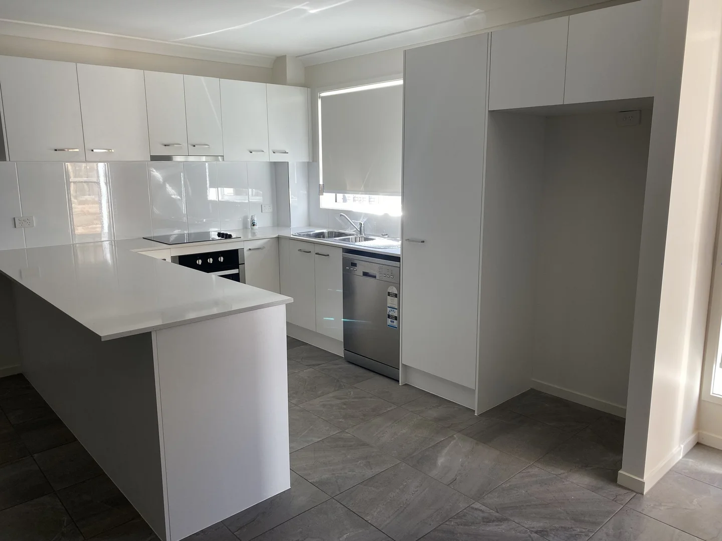 Additional image 2 of 4/442 Hume Street, Middle Ridge QLD 4350