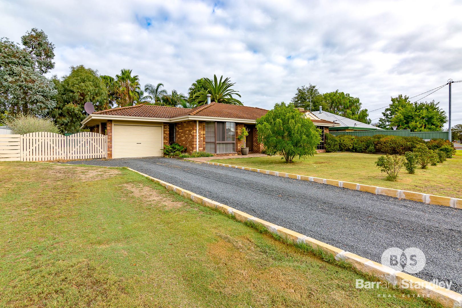 16 Korella Drive, Capel WA 6271, Image 2