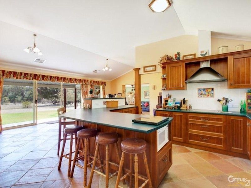 187 Upper Penneys Hill Rd, Onkaparinga Hills SA 5163, Image 2