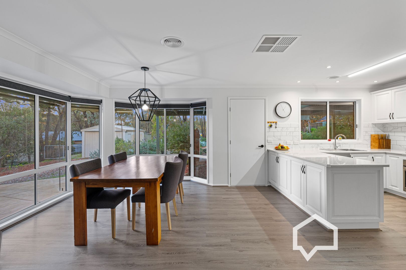 16 Clay Gully Court Maiden Gully VIC 3551 Domain