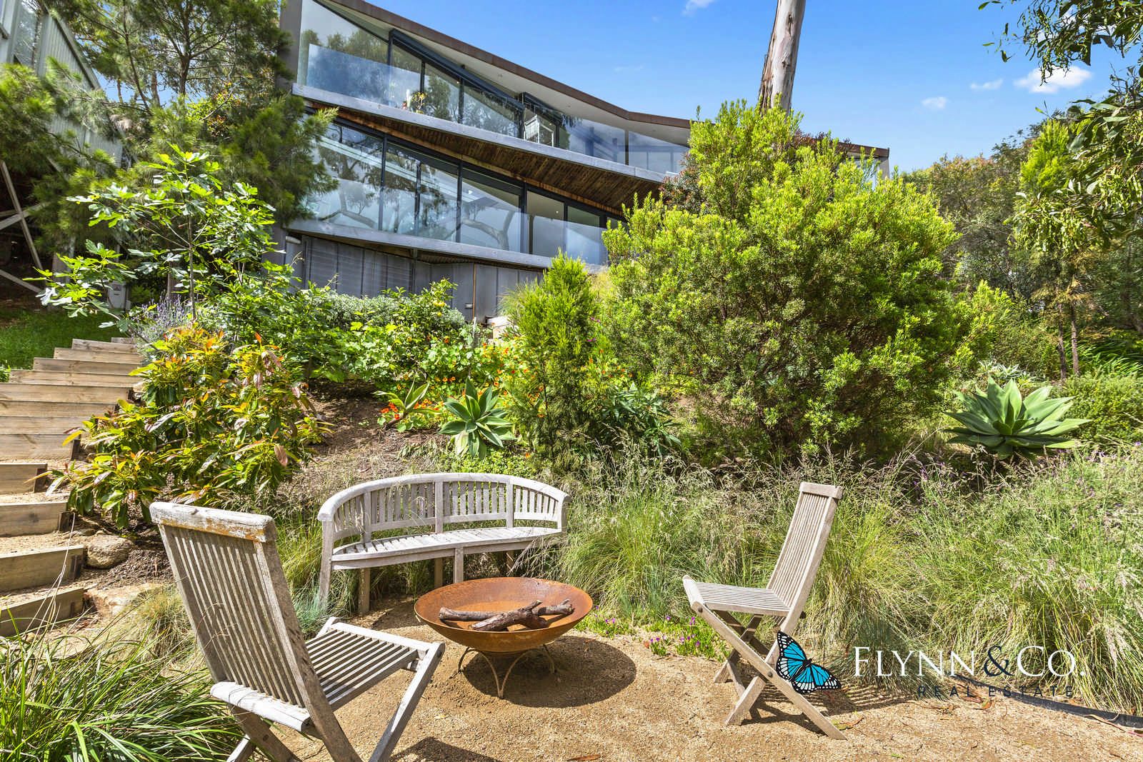 Sold 2 Somers Avenue, McCrae VIC 3938 on 09 Dec 2022 2018228299 Domain