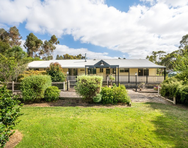 111 Barker Street, Teesdale VIC 3328