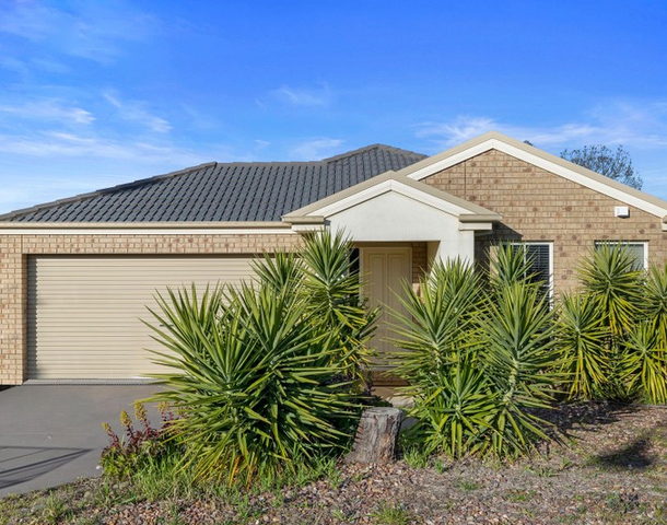 4 Mallee Place, Epsom VIC 3551