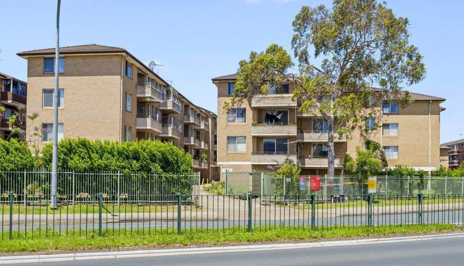 1 bedrooms Apartment / Unit / Flat in 45/120 Cabramatta Road CABRAMATTA NSW, 2166