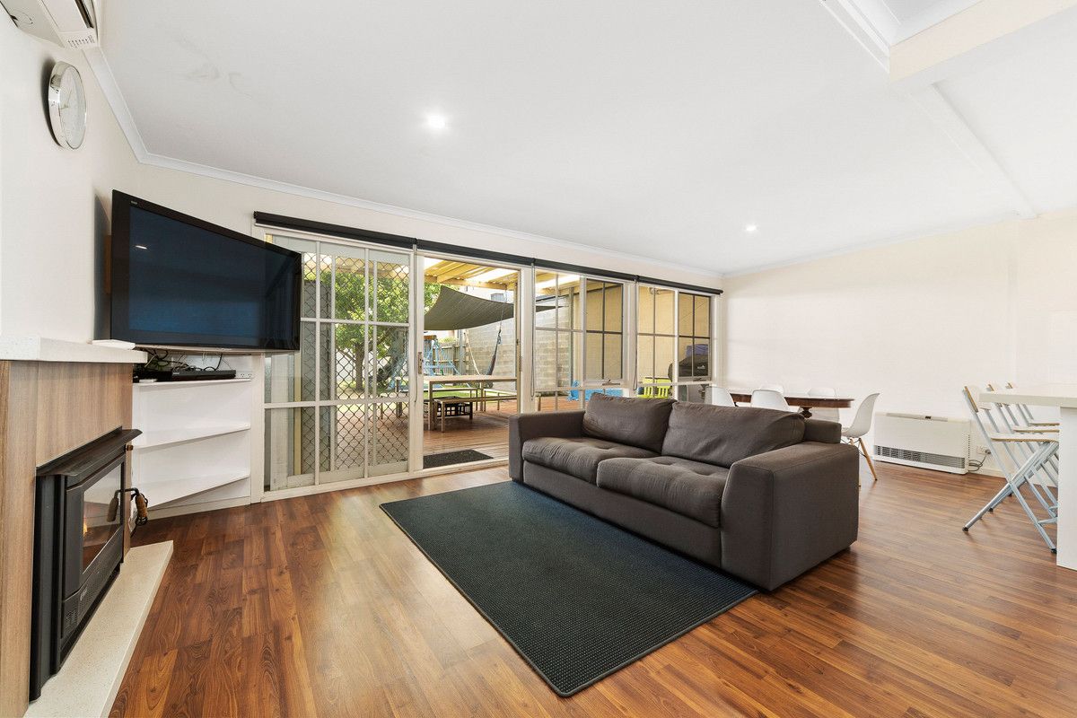 27 Dromana Parade, Safety Beach VIC 3936 House For Rent Domain