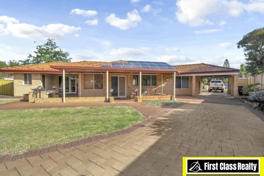 3 bedrooms House in 9 Challa Grove BALLAJURA WA, 6066