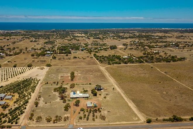 Picture of 133 Sutcliffe Road, WAGGRAKINE WA 6530