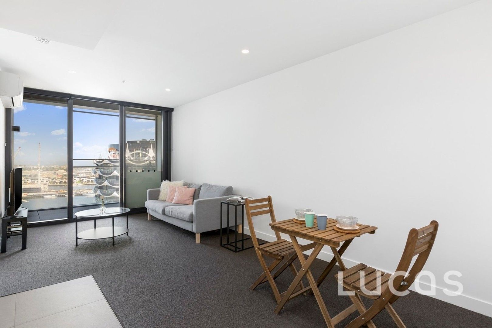 2010/421 Docklands Drive, Docklands VIC 3008, Image 0