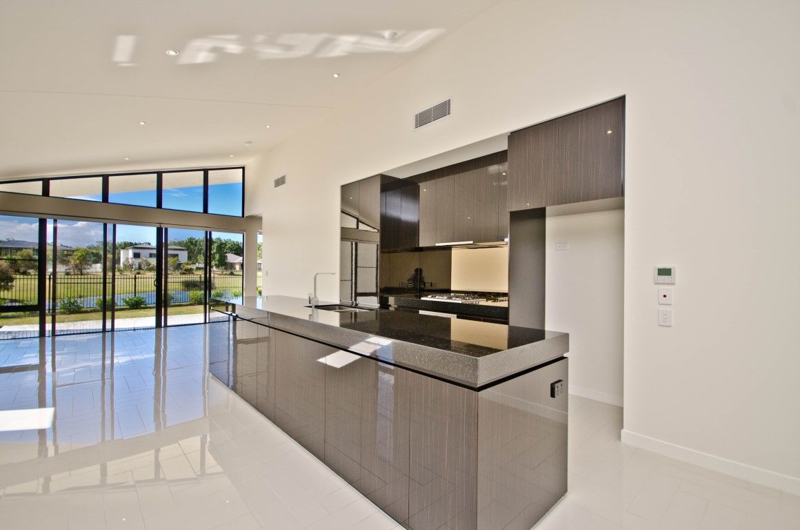 2323 Meliah Close, Sanctuary Cove QLD 4212, Image 1