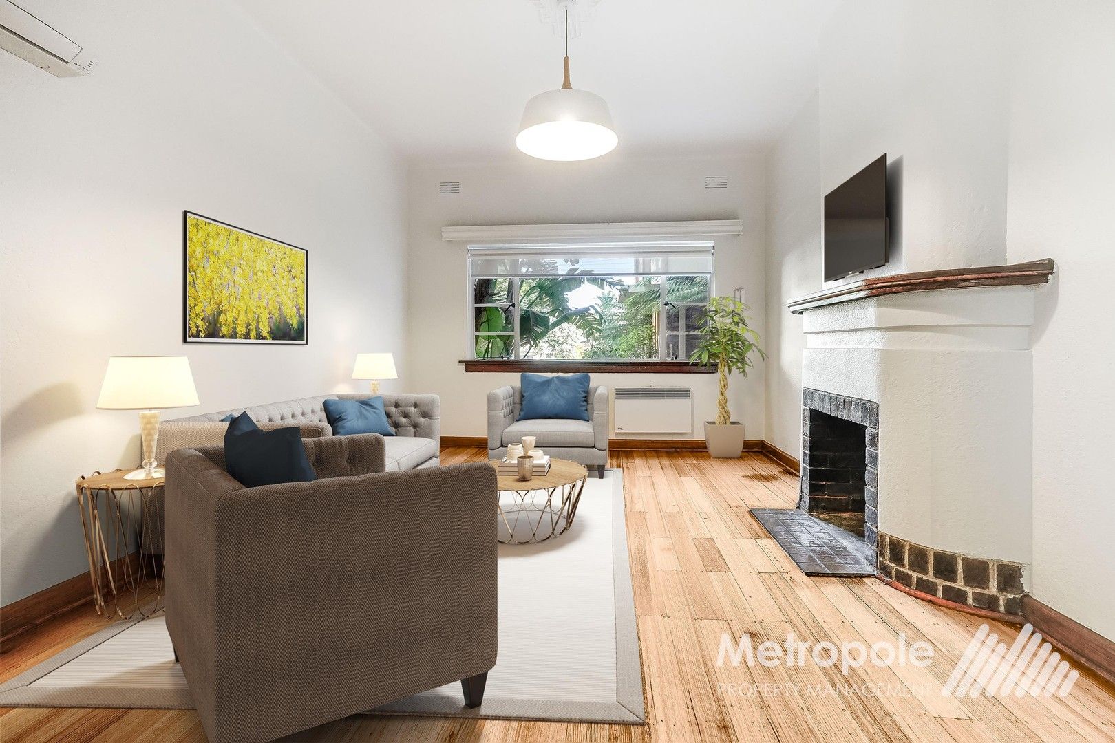 2 bedrooms Apartment / Unit / Flat in 10/10A Mitford Street ST KILDA VIC, 3182