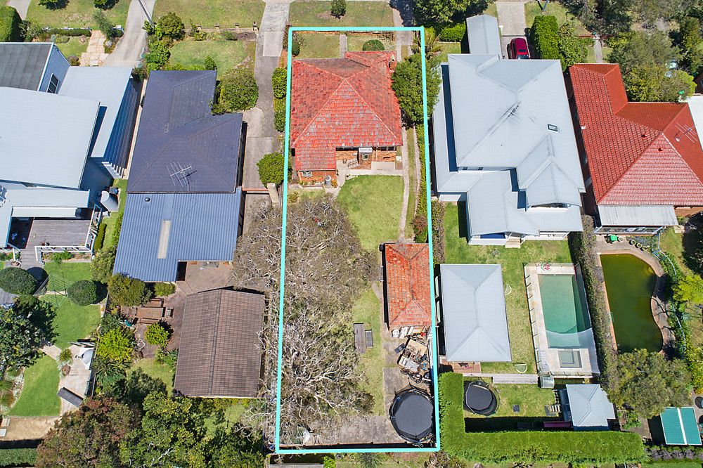 17 Brighton Street, Curl Curl NSW 2096, Image 1