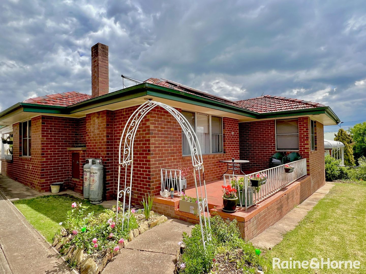 57 Camp Street, Grenfell NSW 2810, Image 1