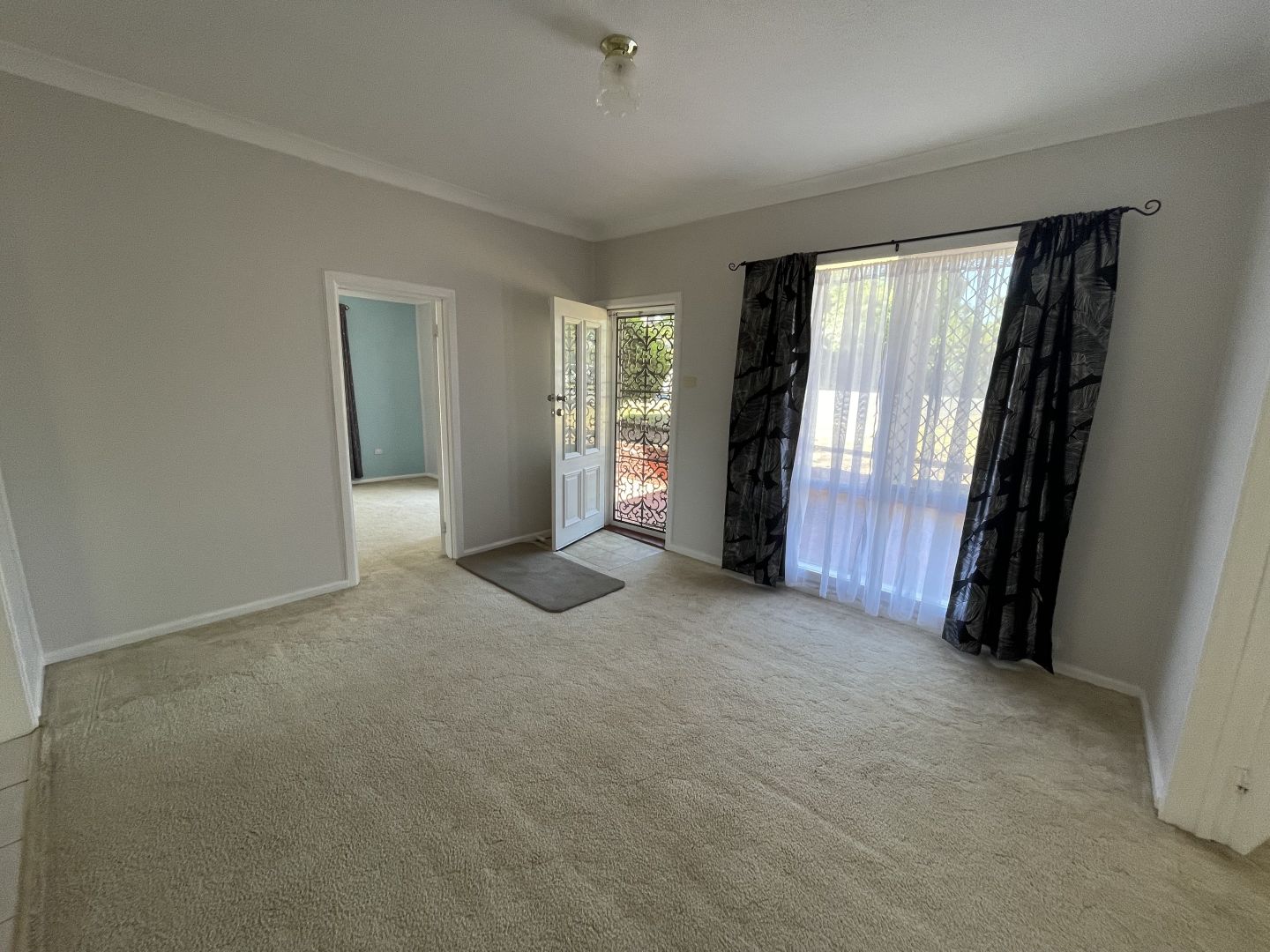 60 Twynam Street, Narrandera NSW 2700 House For Rent 430 Domain