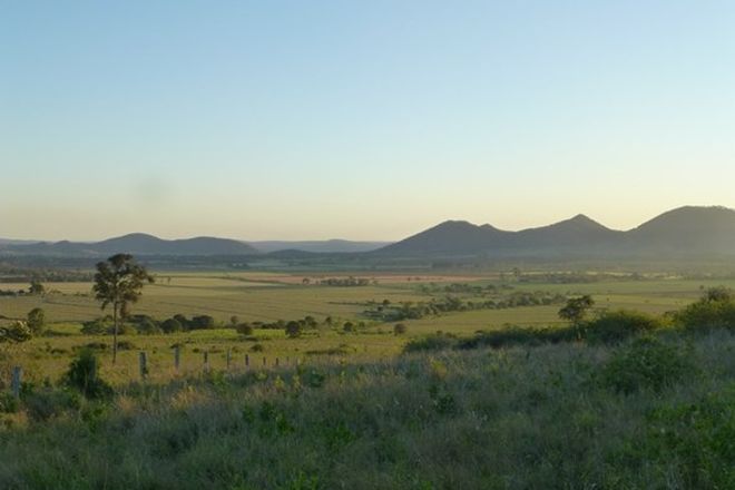 Picture of COALSTOUN LAKES QLD 4621