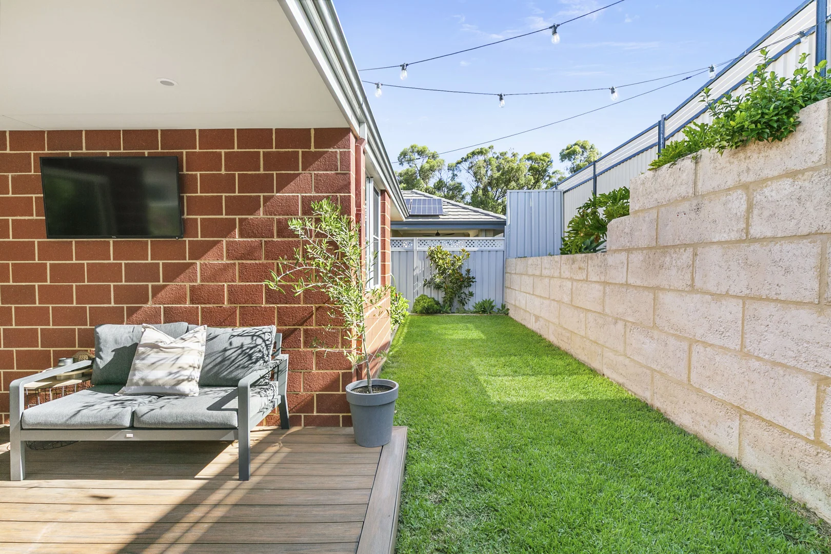 Additional image 31 of 5 Wading Place, Lake Coogee WA 6166