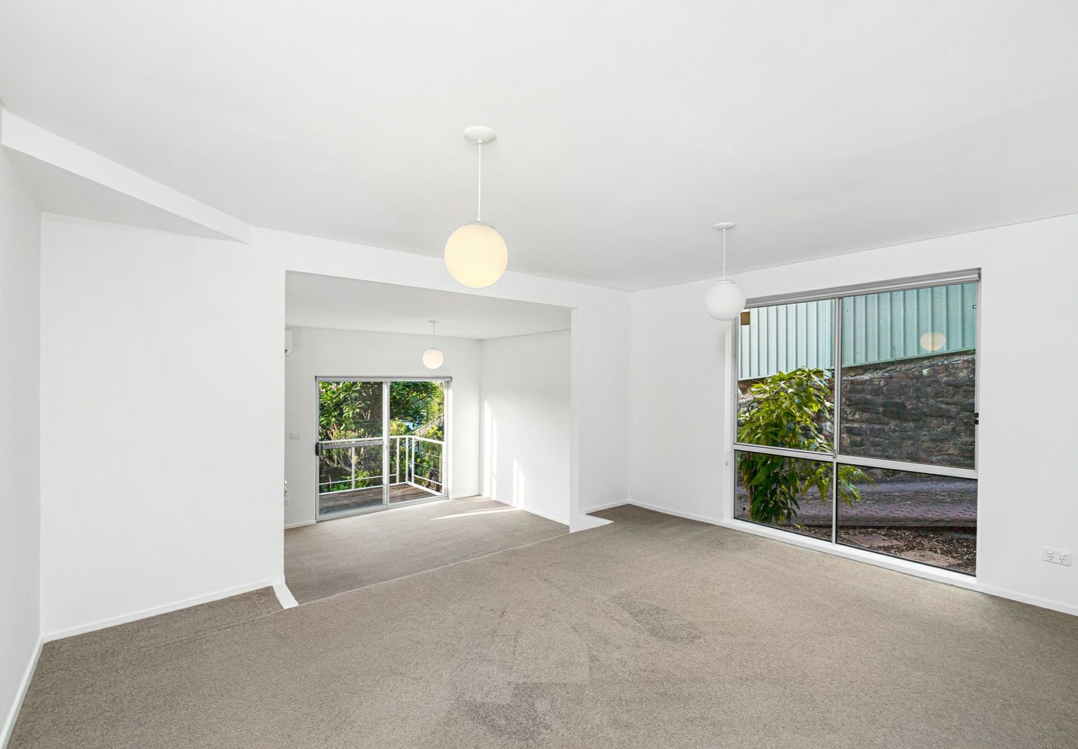 7/2-4 Old Ferry Road, Illawong NSW 2234, Image 2