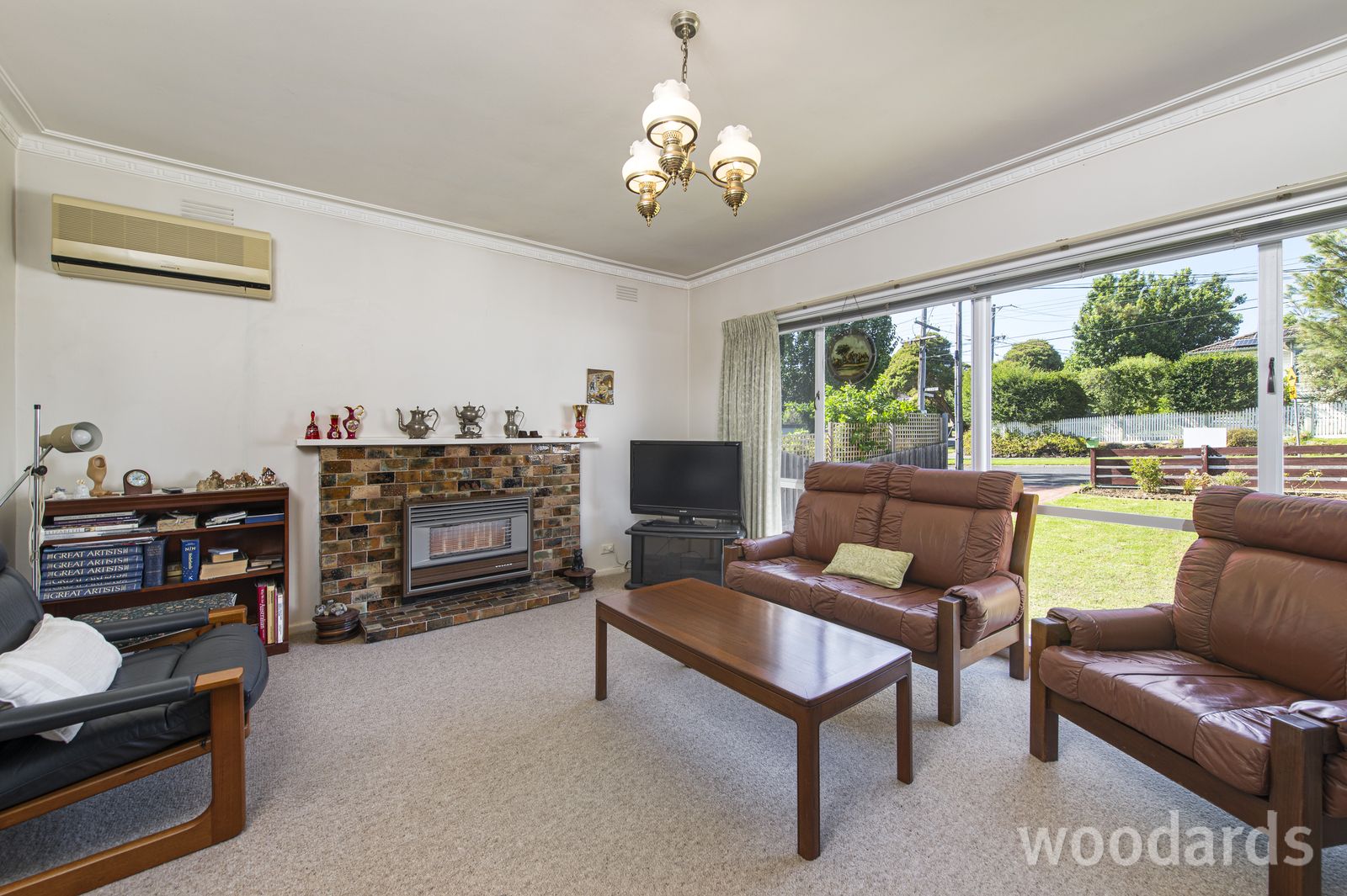 54 Eram Road, Box Hill North VIC 3129, Image 2