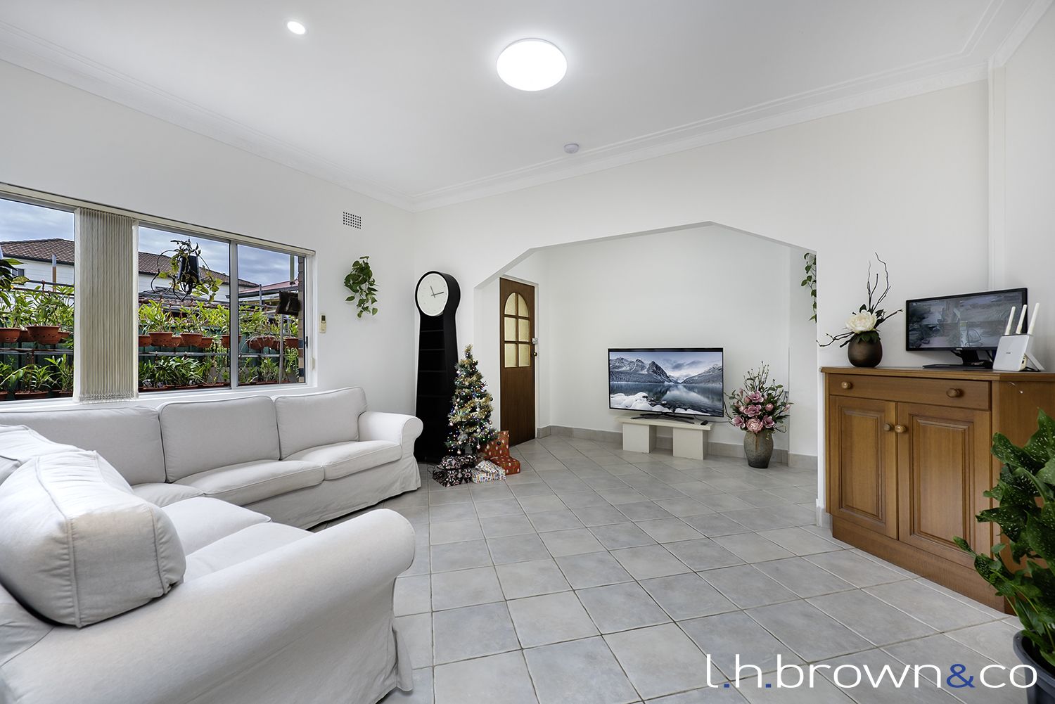 30 Bransgrove Rd, Revesby NSW 2212, Image 2