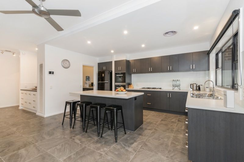 33 Hamilton Way, Lockwood South VIC 3551, Image 1