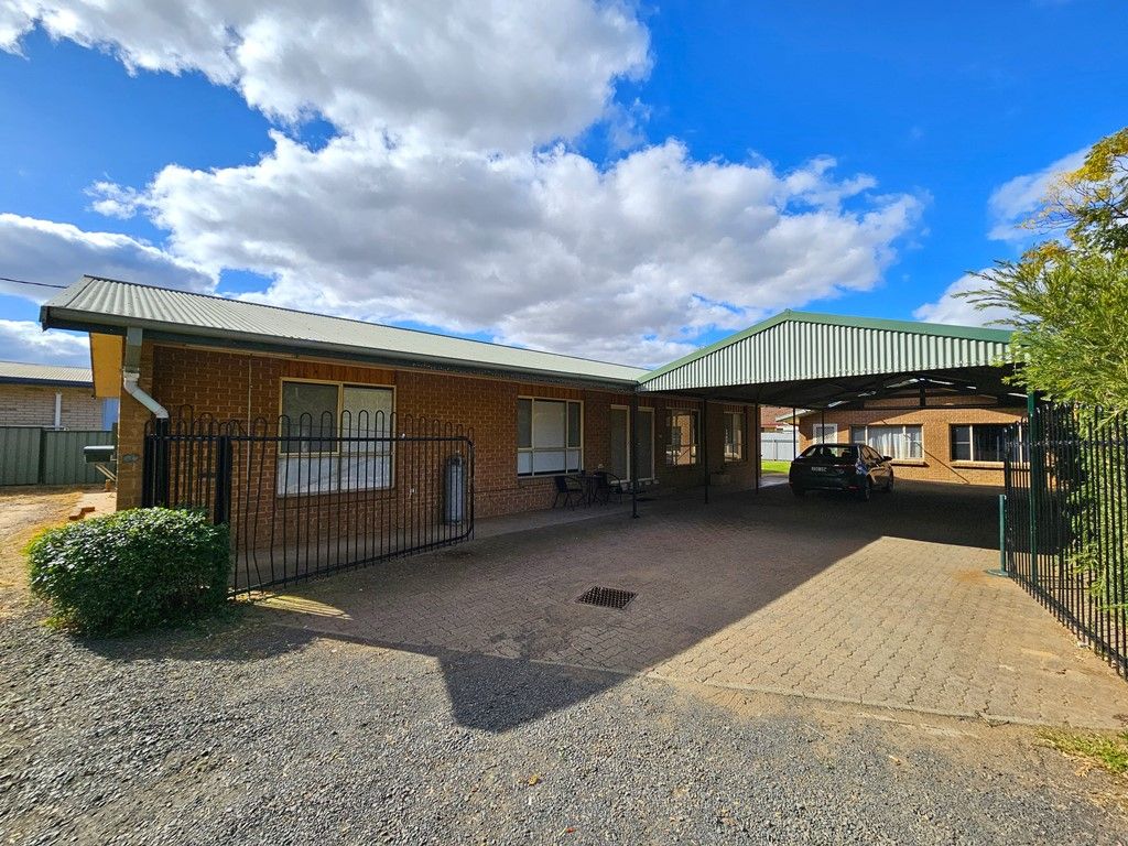 2/80A Wamboin Street, Gilgandra NSW 2827 House For Rent 225 Domain